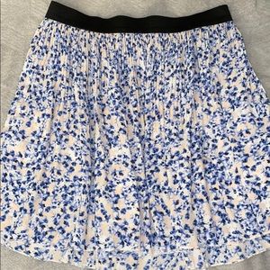 Flower pattern skirt
